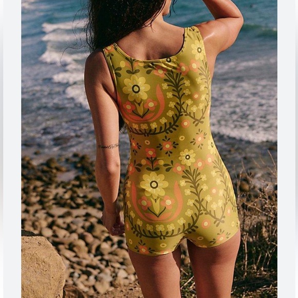 NWT Free People x Atmosea Meadow Surf retro floral boy short Bodysuit, M - Picture 4 of 12